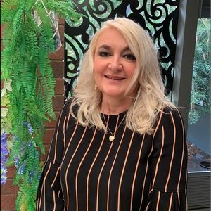 Meet your Posher, Jane